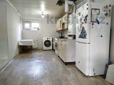 Отдельный дом · 5 комнат · 100 м² · 4 сот., Валиханова 82/1 за 17 млн 〒 в Костанае