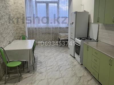 2-комнатная квартира, 97 м², 4/8 этаж помесячно, мкр. Алтын орда, Мангилик Ел 7 — На против ЖК Тавангар за 220 000 〒 в Актобе, мкр. Алтын орда