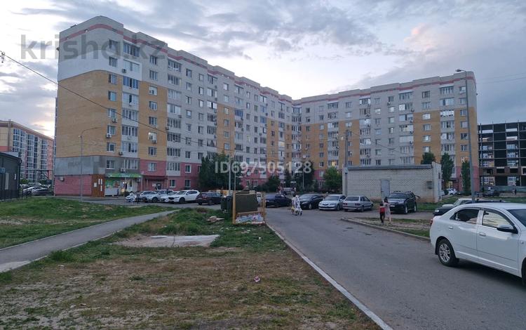 3-бөлмелі пәтер · 82 м² · 3/9 қабат, мкр. Зачаганск пгт, Мкр. Зачаганск пгт, Монкеулы 105 — Монкеулы, бағасы: 30 млн ₸ в Уральске — фото 2