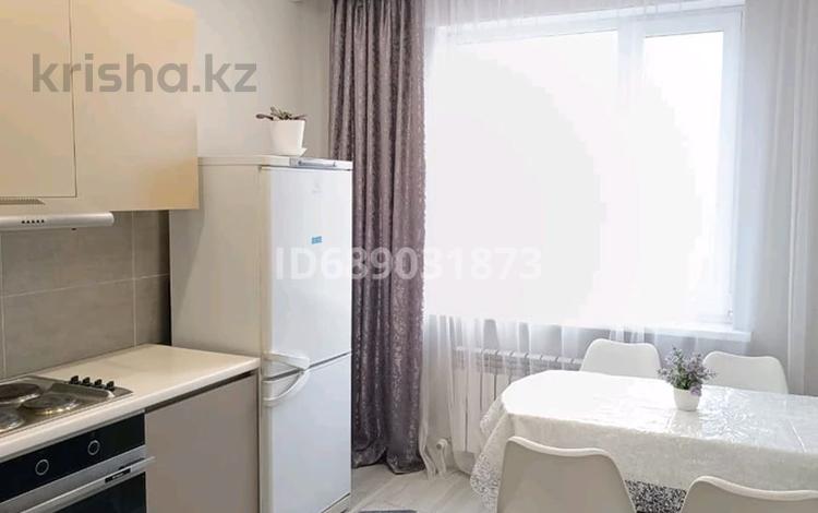 1-бөлмелі пәтер, 43 м², 4/12 қабат ай сайын, Кордай 100, бағасы: 165 000 〒 в Астане, Алматы р-н — фото 7