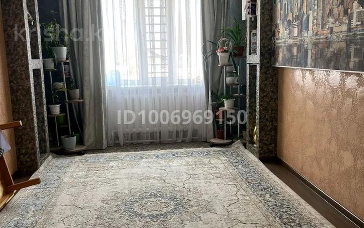 3-бөлмелі пәтер · 51.3 м² · 2/2 қабат, Кургулова — Улица роддома, бағасы: 15 млн ₸ в Каргалинском (Жилянке) — фото 3
