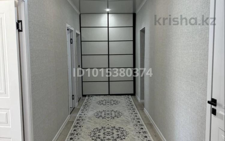 3-бөлмелі пәтер · 88.2 м² · 1/5 қабат, 4 мкр 43/1, бағасы: 500 000 ₸ в Аксае — фото 6