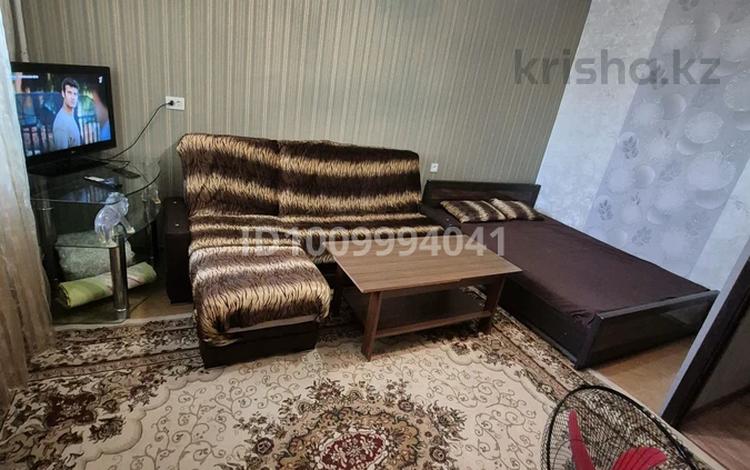 1-комнатная квартира · 28 м² · 8/10 этаж, 12-й мкр 32 — Анвар,ДАНА,Трк Актау,Столовая Ошак,Ресторан Шеф.,Ас тор уй. за 1 000 ₸ — фото 5