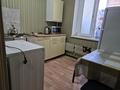 1-комнатная квартира · 28 м² · 8/10 этаж, 12-й мкр 32 — Анвар,ДАНА,Трк Актау,Столовая Ошак,Ресторан Шеф.,Ас тор уй. за 1 000 ₸ — фото 3