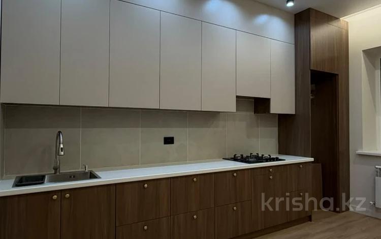 1-бөлмелі пәтер · 42 м² · 3/9 қабат, Алтын орда ш/а., бағасы: 22 млн ₸ в Актобе, мкр. Алтын орда — фото 10