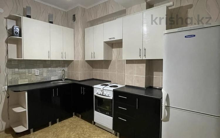 2-комнатная квартира · 60 м² · 8/9 этаж, Есенберлина 23 — КШТ за 150 000 ₸ в Усть-Каменогорске — фото 2