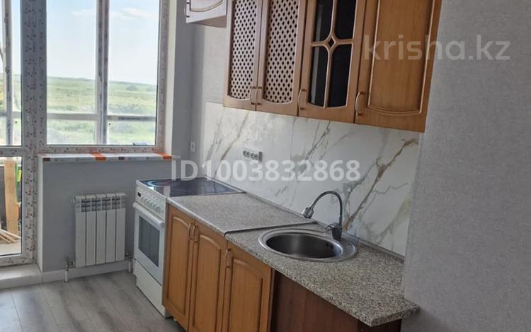 1-бөлмелі пәтер · 38 м² · 6/9 қабат, Жумекен Нажимеденова 64, бағасы: 180 000 ₸ в Астане, Алматы р-н — фото 2