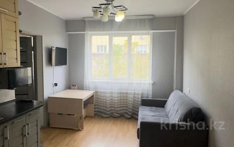 2-комнатная квартира, 33 м², 2/6 этаж, Кенесары хана за 25 млн 〒 в Алматы, Бостандыкский р-н — фото 2