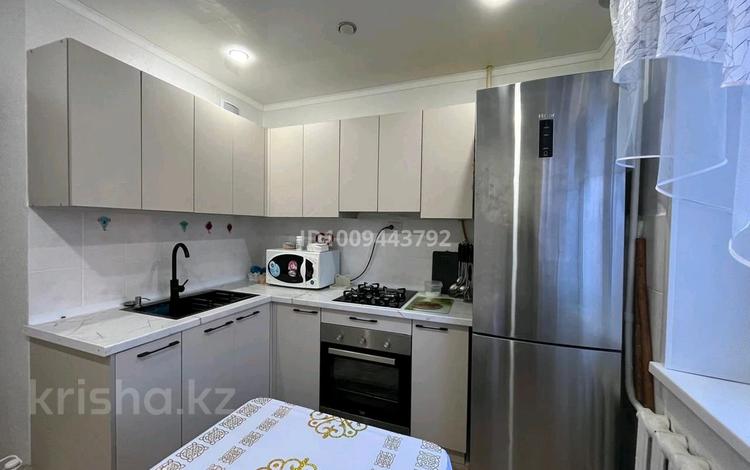 2-бөлмелі пәтер · 50.2 м² · 5/9 қабат, мкр Строитель 27/1 — Шолохова, бағасы: 19 млн ₸ в Уральске — фото 2