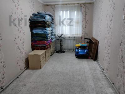 3-комнатная квартира, 58.3 м², 2/5 этаж, Орынбай акына за 22.5 млн 〒 в Шымкенте, Аль-Фарабийский р-н