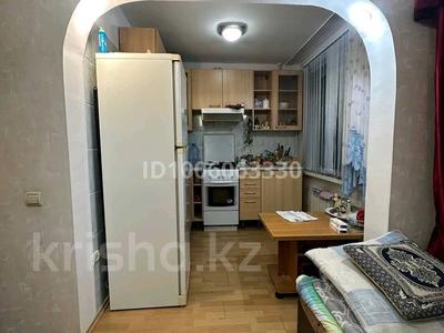 3-комнатная квартира · 60 м² · 3/5 этаж, мкр Атырау, Муканова 1 — Жил городок за 19 млн 〒