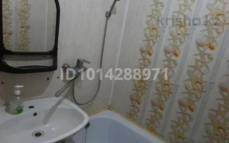 2-комнатная квартира · 54 м² · 1/5 этаж, мкр Омега, Шалкыма 40 за 110 000 ₸ в Уральске — фото 2