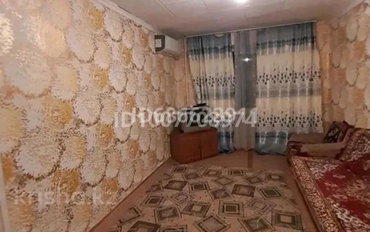 2-бөлмелі пәтер · 42 м² · 4/5 қабат, Алтынсарин 11 — Алтынсарина мен Альфараби қиылысы, бағасы: 7.5 млн ₸ в Кентау — фото 2