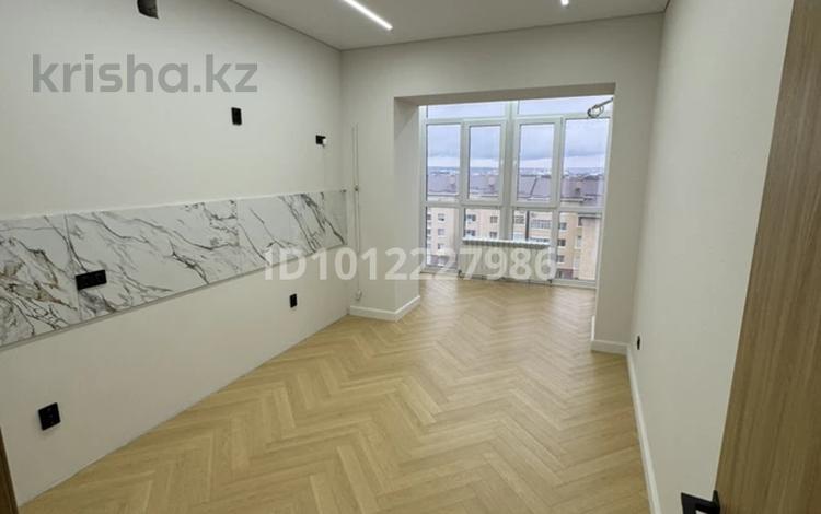 1-бөлмелі пәтер · 50 м² · 6/7 қабат, Просп. Алии Молдагуловой 66Г, бағасы: 29.9 млн ₸ в Актобе, мкр Авиатор — фото 2