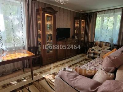 3-бөлмелі пәтер · 55 м² · 3/5 қабат, ул Кердери район магазина Урал 174, бағасы: 20 млн ₸ в Уральске