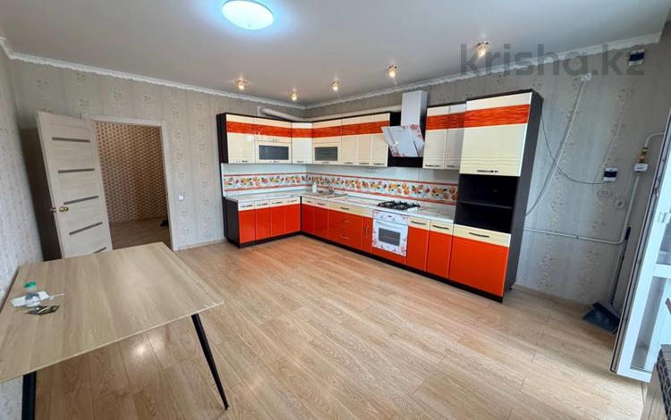 3-бөлмелі пәтер · 107.1 м² · 7/9 қабат, Нурсултана Назарбаева 197, бағасы: 52.5 млн ₸ в Костанае — фото 2