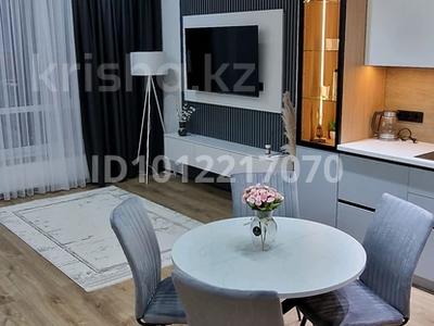 2-комнатная квартира · 60 м² · 7/21 этаж, Исатай Тайманова 1 — Жарбосынова за 500 000 〒 в Атырау