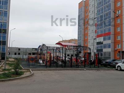 3-бөлмелі пәтер · 100.5 м² · 1/9 қабат, мкр Жана Орда, Самал 110, бағасы: 41 млн ₸ в Уральске