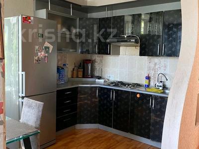 Продажа квартир в Акмолинской обл.: 2-комнатная квартира · 49 м² · 3/3 этаж, Циолковского 24 — Магазин Левс за 12.8 млн 〒 2-комнатная квартира · 49 м² · 3/3 этаж, Циолковского 24 — Магазин Левс за 12.8 млн 〒 в Щучинске