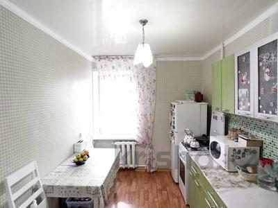 Продажа квартир в Акмолинской обл.: 3-комнатная квартира · 60 м² · 5/6 этаж, Ашимова за 18.5 млн 〒 3-комнатная квартира · 60 м² · 5/6 этаж, Ашимова за 18.5 млн 〒 в Кокшетау