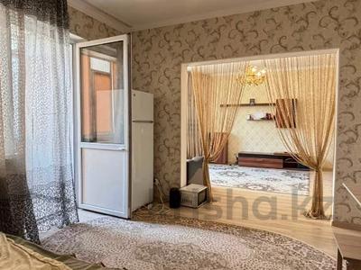 2-комнатная квартира · 72.4 м² · 4/14 этаж, Навои 37 — Жандосова за 48 млн ₸ в Алматы, Ауэзовский р-н