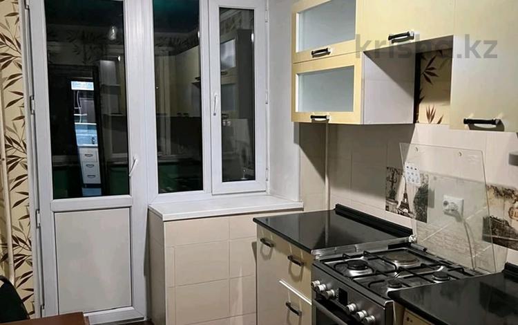 2-бөлмелі пәтер · 42 м² · 3/5 қабат, 4 мкр 74/77, бағасы: 15.7 млн ₸ в Талдыкоргане, мкр Жастар — фото 2