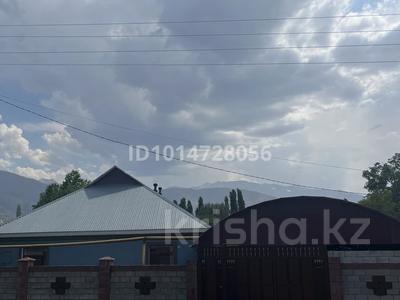 Отдельный дом · 10 комнат · 214 м² · 75 сот., Боранбай Багысбеков 85 за 35 млн ₸ в Шакпаке баба