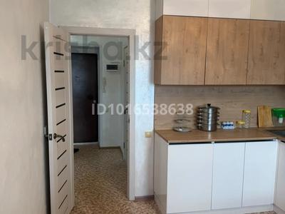 1-бөлмелі пәтер · 45 м² · 9/9 қабат, Глинки 36 — Акшын рядом :базар Алем,баня Никитычь, шашлычная Маке, бағасы: 10 000 ₸ в Семее