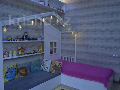 Отдельный дом · 8 комнат · 235 м² · 8 сот., Ислама Каримова — ЭКСКЛЮЗИВНО! шикарно! Толе би-Каримова за 316 млн ₸ в Алматы, Алмалинский р-н