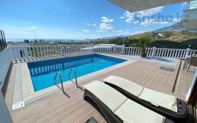 Отдельный дом · 4 комнаты · 190 м² · 5 сот., Каргыджак 10 за 208 млн 〒 в Аланье — фото 2