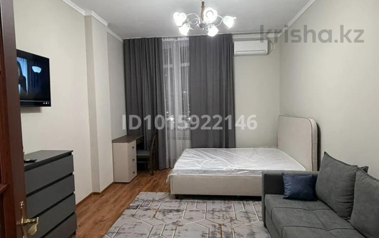 1-комнатная квартира · 50 м² · 6/11 этаж, Туркестан 8 за 250 000 ₸ в Астане, Есильский р-н — фото 2
