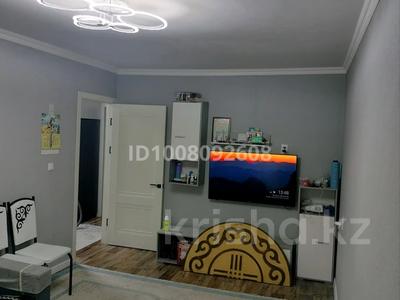 3-комнатная квартира · 62 м² · 2/5 этаж, 6 мкр — Рынок за 19.5 млн 〒 в Темиртау