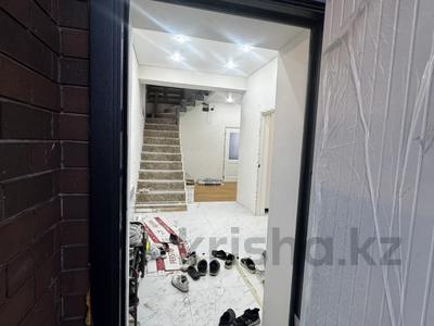 5-бөлмелі пәтер · 144 м² · 1/2 қабат, мкр Кунгей , Жусупбека Алтайбаева 1/2 — Жакана смакова, бағасы: 36 млн ₸ в Караганде, Казыбек би р-н