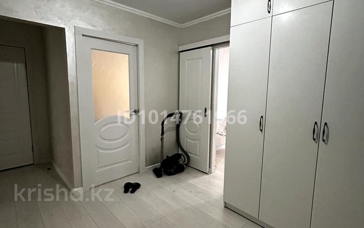 2-комнатная квартира · 54.6 м² · 1/5 этаж, мкр 8, Братья Жубанова за 18.5 млн ₸ в Актобе — фото 2