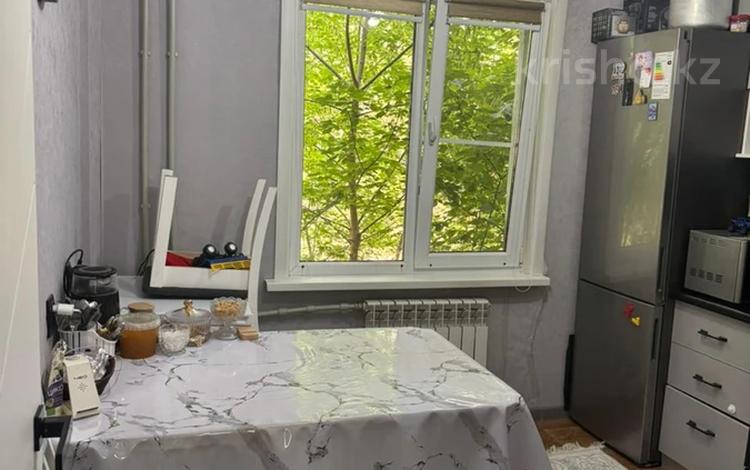 3-бөлмелі пәтер · 61.3 м² · 1/5 қабат, Попович 40, бағасы: 16.5 млн ₸ в Глубокое — фото 2