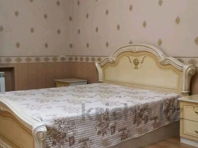 3-бөлмелі пәтер · 80 м² · 1/5 қабат · ай сайын, Парковая 126 — На длит.срок Горпарк, бағасы: 200 000 〒 в Петропавловске