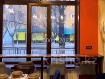 Еркін, кеңселер, дүкендер мен бутиктер, қоғамдық тамақтану орны · 65 м², бағасы: 40 млн ₸ в Балхаше