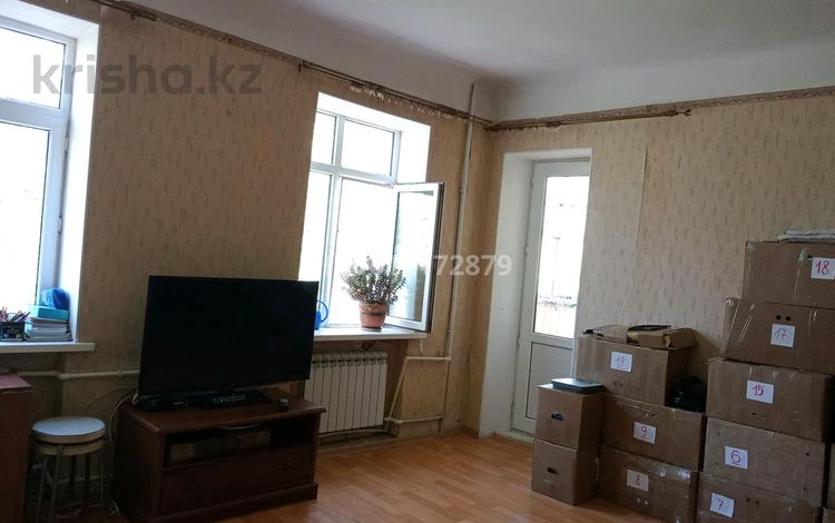 2-комнатная квартира · 59.3 м² · 3/3 этаж, ул. Шернияза Жарылгас-улы за 9.9 млн ₸ в Актобе, мкр Акжар — фото 2