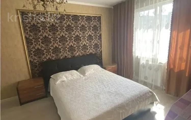 2-бөлмелі пәтер · 70 м² · 10/17 қабат, мкр Мамыр-1, бағасы: 50 млн ₸ в Алматы, Ауэзовский р-н — фото 2