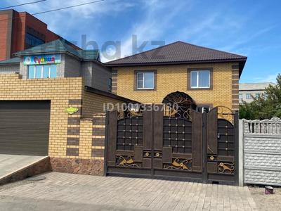 Продажа домов и дачи в Абай обл.: Отдельный дом · 5 комнат · 205 м² · 4 сот., Богембай батыра — Посмаковать за 120 млн 〒 Отдельный дом · 5 комнат · 205 м² · 4 сот., Богембай батыра — Посмаковать за 120 млн 〒 в Семее