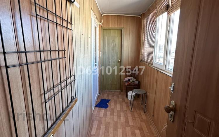 2-бөлмелі пәтер, 60 м², 8/9 қабат ай сайын, 27-й мкр 52, бағасы: 100 000 〒 в Актау, 27-й мкр — фото 2