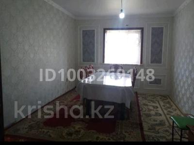 Отдельный дом · 9 комнат · 300 м² · 10 сот., Жетісу 10 — Ақбастау за 25 млн 〒 в Таразе