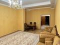 3-комнатная квартира · 110 м² · 4/9 этаж, Валиханова 13-21 за 350 000 ₸ в Атырау — фото 2