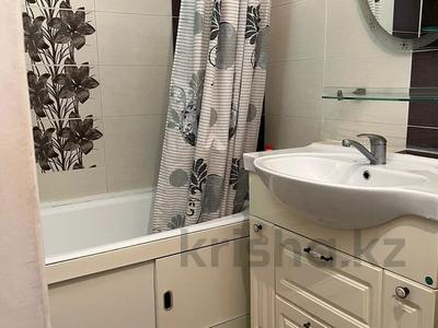 3-бөлмелі пәтер · 58 м² · 2/4 қабат, мкр №8 — Правда, бағасы: 300 000 ₸ в Алматы, Ауэзовский р-н