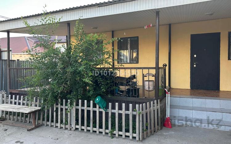 Үйдің бір бөлігі · 3 бөлме · 120 м² · 7 сот., мкр. Алмагуль, Ж Танкыбаев 67, бағасы: 33 млн ₸ в Атырау — фото 2