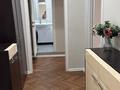 2-бөлмелі пәтер · 52 м², Орбита ш/а. 21, бағасы: 15 000 ₸ в Караганде, Казыбек би р-н — фото 4