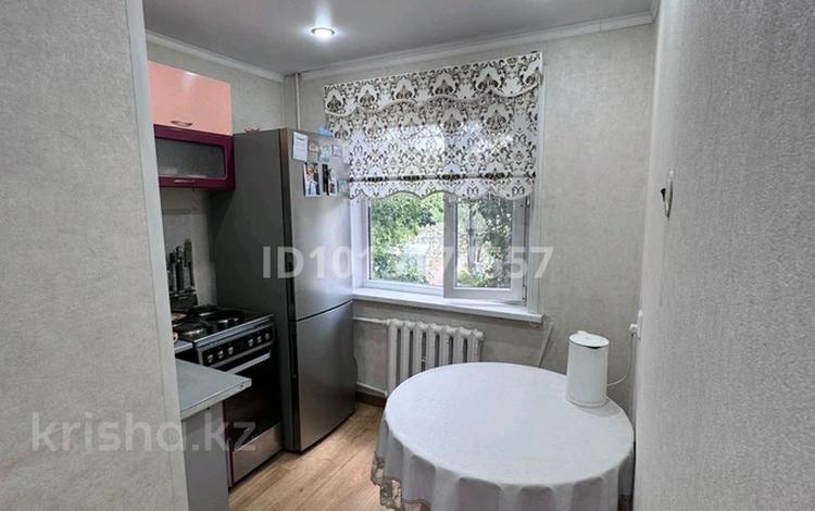 2-бөлмелі пәтер · 44.7 м² · 2/5 қабат, 13-шағынаудан, Майкудук, 13й микрорайон, бағасы: 9.5 млн ₸ в Караганде, Алихана Бокейханова р-н — фото 2