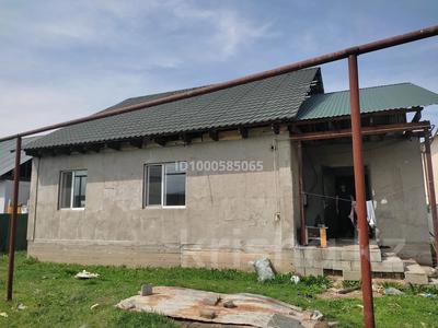 Отдельный дом · 4 комнаты · 130 м², Естай 83 — Естай 87, 81 за 150 000 〒 в 