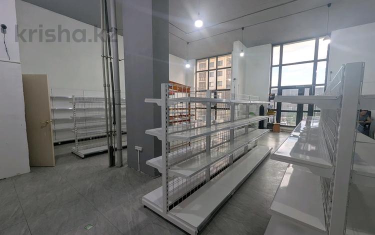 Свободное назначение, офисы, магазины и бутики · 101.9 м² за 65 млн ₸ в Астане, Сарайшык р-н — фото 2