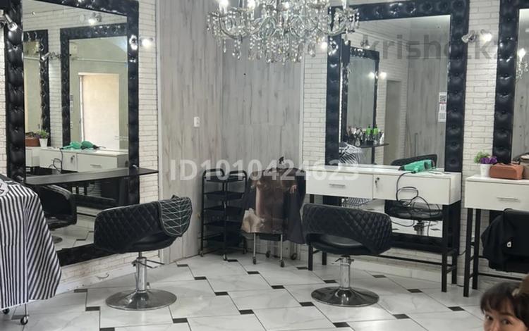 Офисы, салоны красоты, образование · 80 м² за 35 млн ₸ в Уральске — фото 3